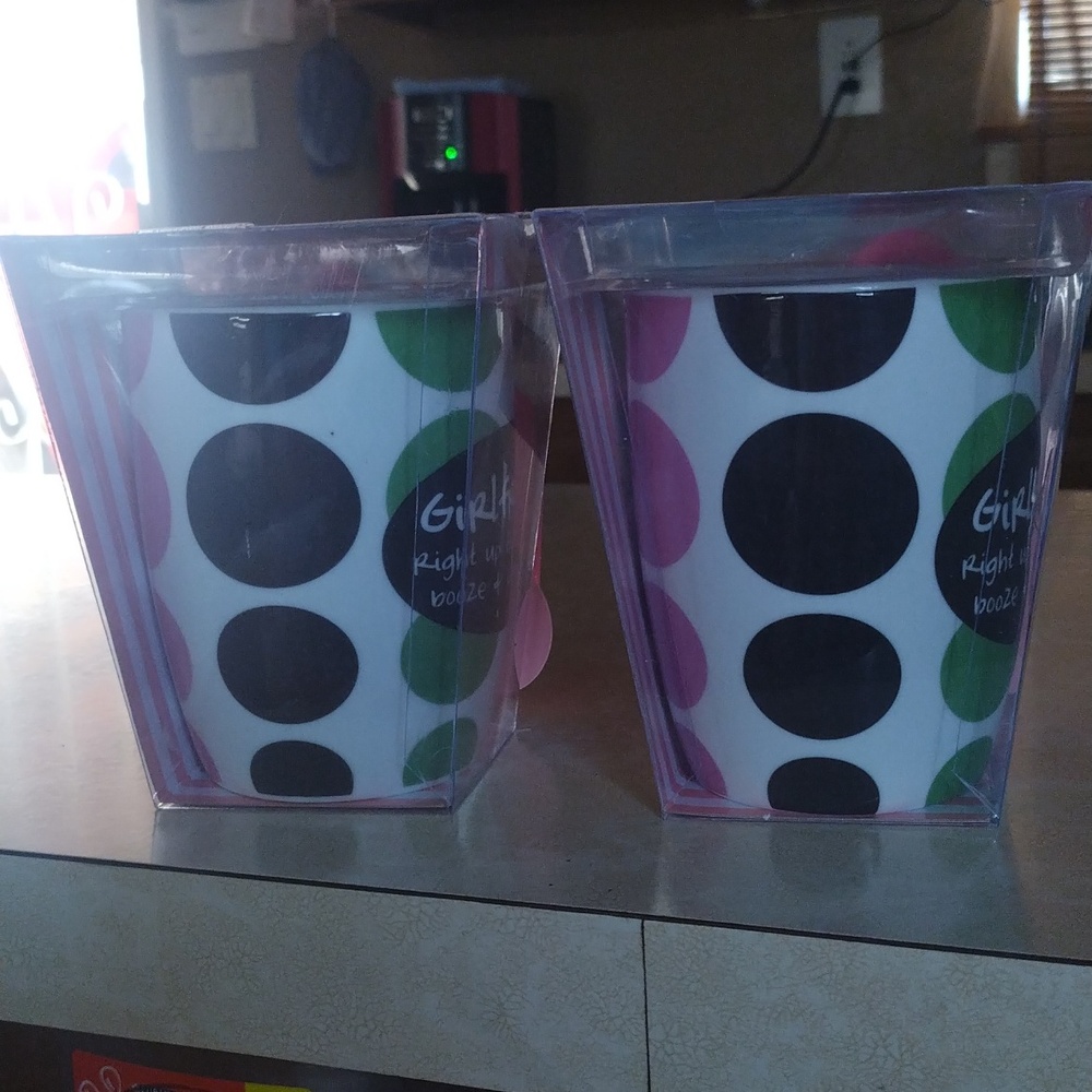 Pier 1 Imports Cups, Girls-Friends - Picture 2 of 4